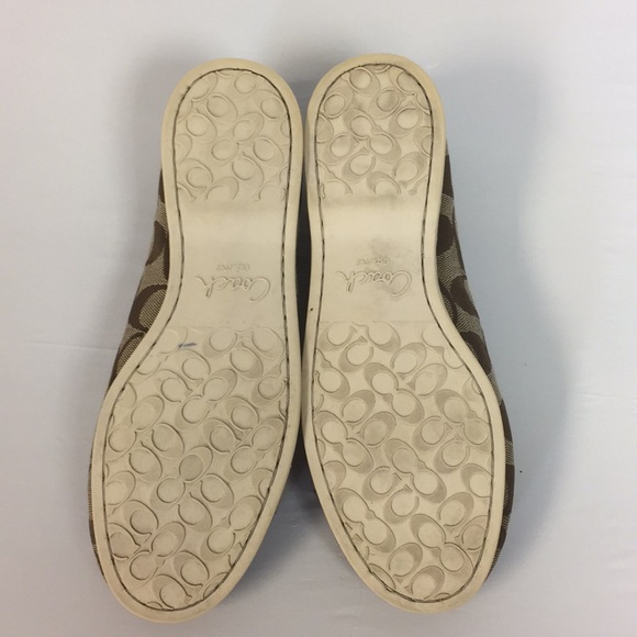 Coach! Size 71/2 - Picture 6 of 7
